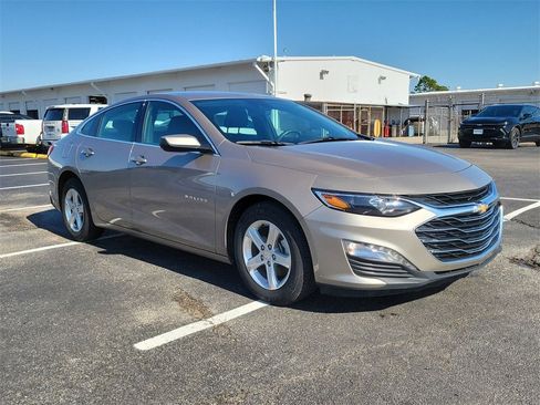 Used 2024 Chevrolet Malibu LT image 8