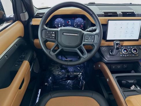 Used 2024 Land Rover Defender 130 X AWD/4WD image 25