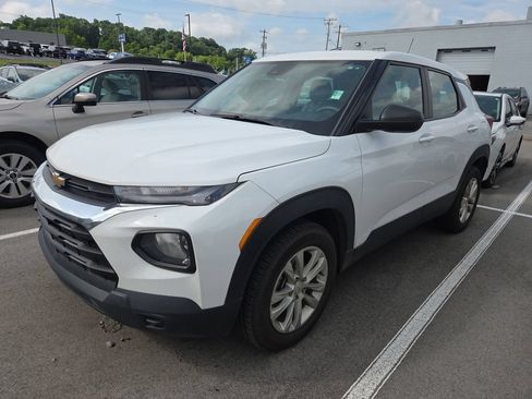 Used 2021 Chevrolet TrailBlazer LS AWD/4WD image 8