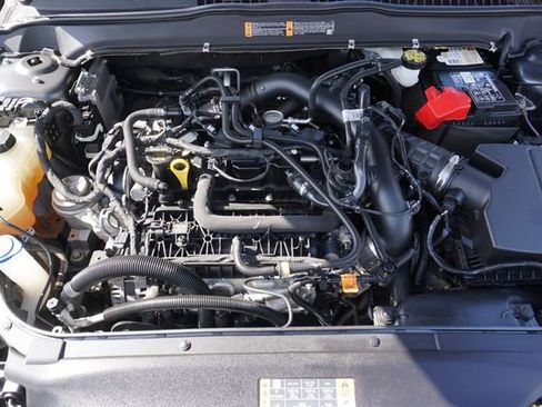 Used 2020 Ford Fusion SE image 13