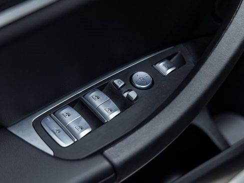 Certified 2024 BMW X3 xDrive30i w/ Premium Package image 12