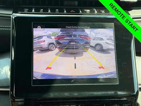 Used 2022 Jeep Grand Cherokee Altitude AWD/4WD image 17