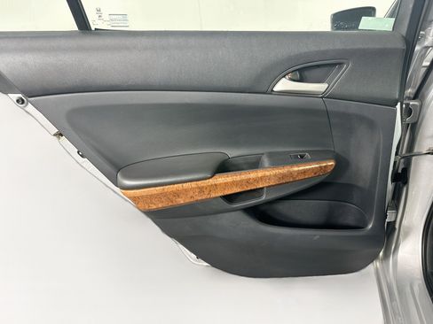 Used 2012 Honda Accord EX image 25