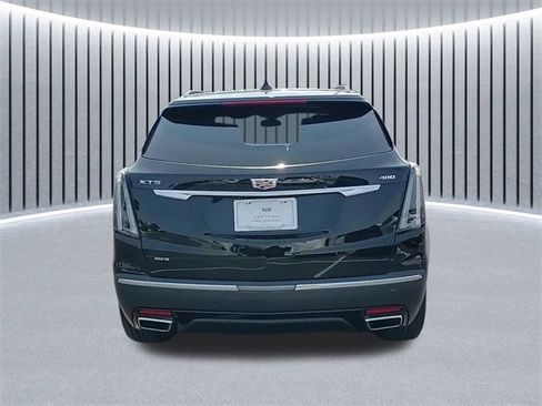 Used 2022 Cadillac XT5 Sportv image 4
