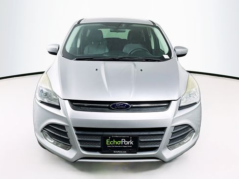 Used 2015 Ford Escape SE FWD image 2