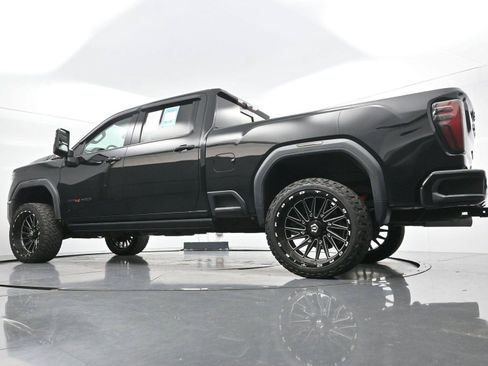 Used 2024 GMC Sierra 2500 AT4 w/ AT4 Premium Plus Package AWD/4WD image 48
