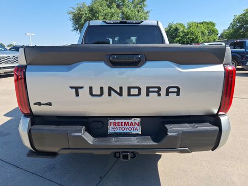 Used 2023 Toyota Tundra SR5 AWD/4WD image 5