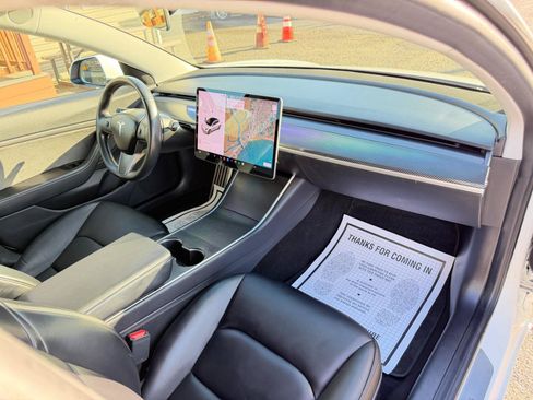 Used 2018 Tesla Model 3 Long Range AWD/4WD image 38