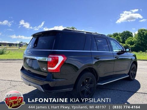 Used 2021 Ford Expedition XLT AWD/4WD image 5