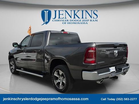 Used 2023 RAM 1500 Laramie AWD/4WD image 6