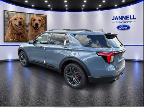 New 2026 Ford Explorer ST AWD/4WD image 8