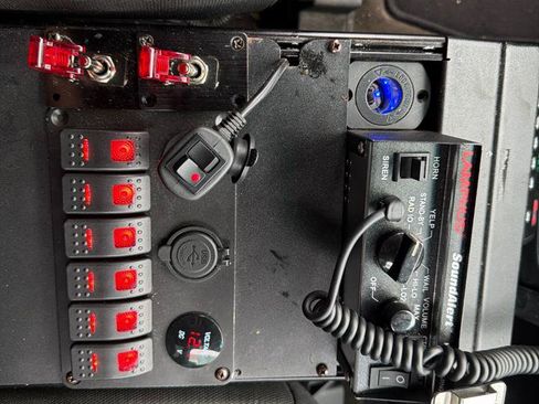 Used 2016 Ford Explorer 4WD Police Interceptor w/ Cargo Wiring Upfit Package image 12