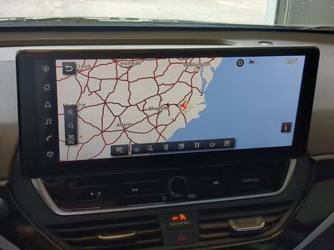 Used 2023 Nissan Altima 2.5 SR w/ SR Premium Package FWD image 24