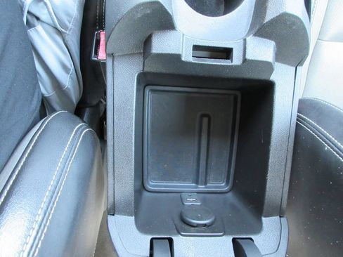 Used 2010 Chevrolet Camaro SS w/ RS Package RWD image 20