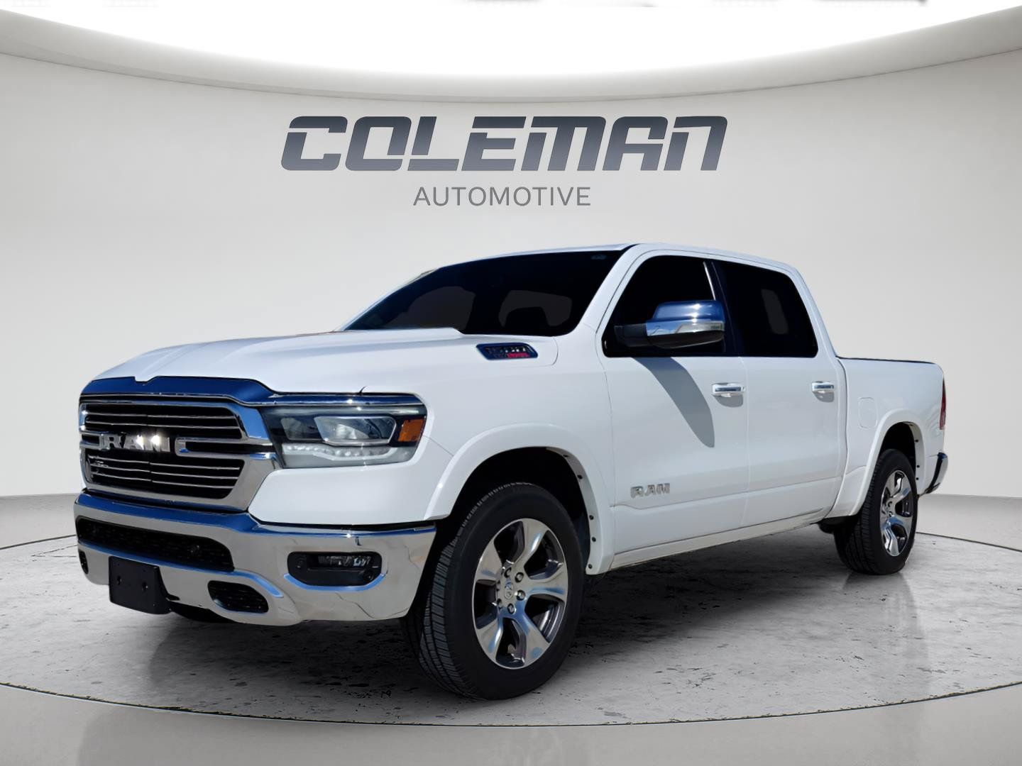 Used 2020 RAM 1500 Laramie AWD/4WD image 1