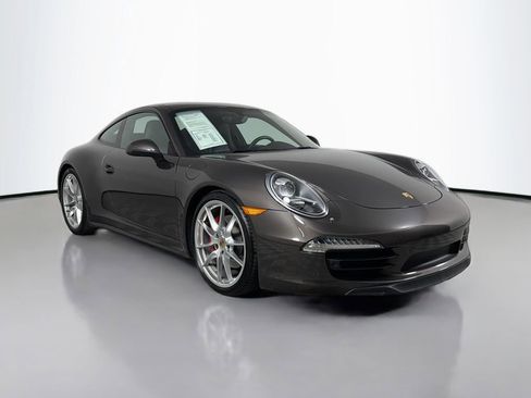 Used 2015 Porsche 911 Carrera 4S AWD/4WD image 3