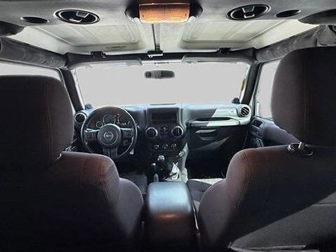 Used 2012 Jeep Wrangler Unlimited Sport AWD/4WD image 20