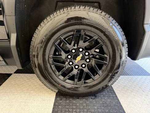 New 2026 Chevrolet Silverado EV LT w/ Plus Package AWD/4WD image 12