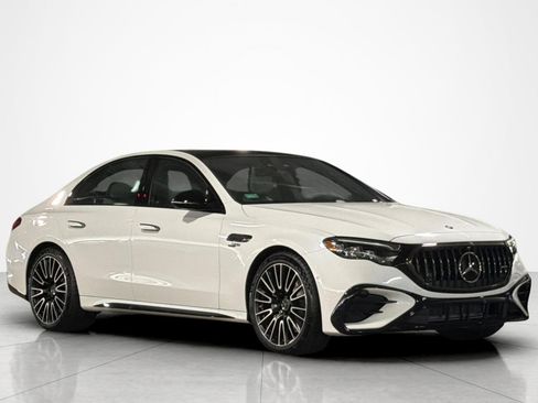 New 2026 Mercedes-Benz E 53 AMG e 4MATIC Sedan image 7