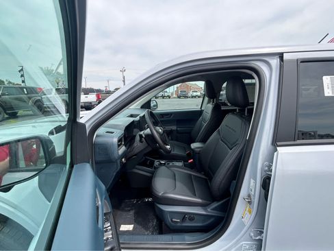 New 2026 Ford Maverick Lariat w/ Black Appearance Package AWD/4WD image 14
