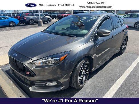 Used 2015 Ford Focus ST w/ Equipment Group 401A image 1