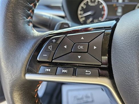 Used 2024 Nissan Altima 2.0 SR image 28