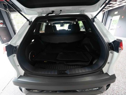 Used 2025 Toyota Corolla Cross AWD Hybrid w/ Moonroof Package image 28