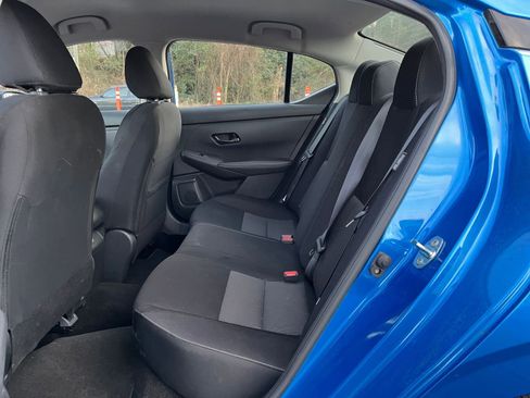 Used 2025 Nissan Sentra SV image 23