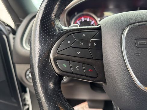 Used 2020 Dodge Challenger R/T image 19