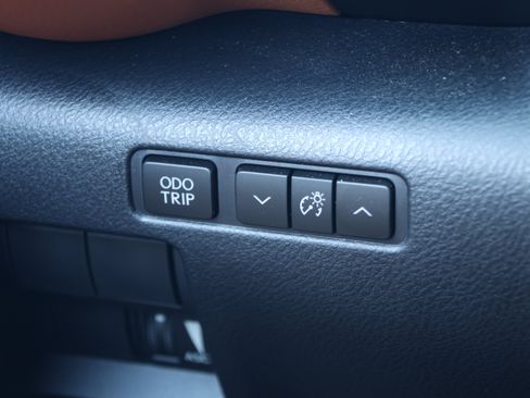 Used 2025 Lexus IS 350 F Sport w/ Accessory Package RWD image 14