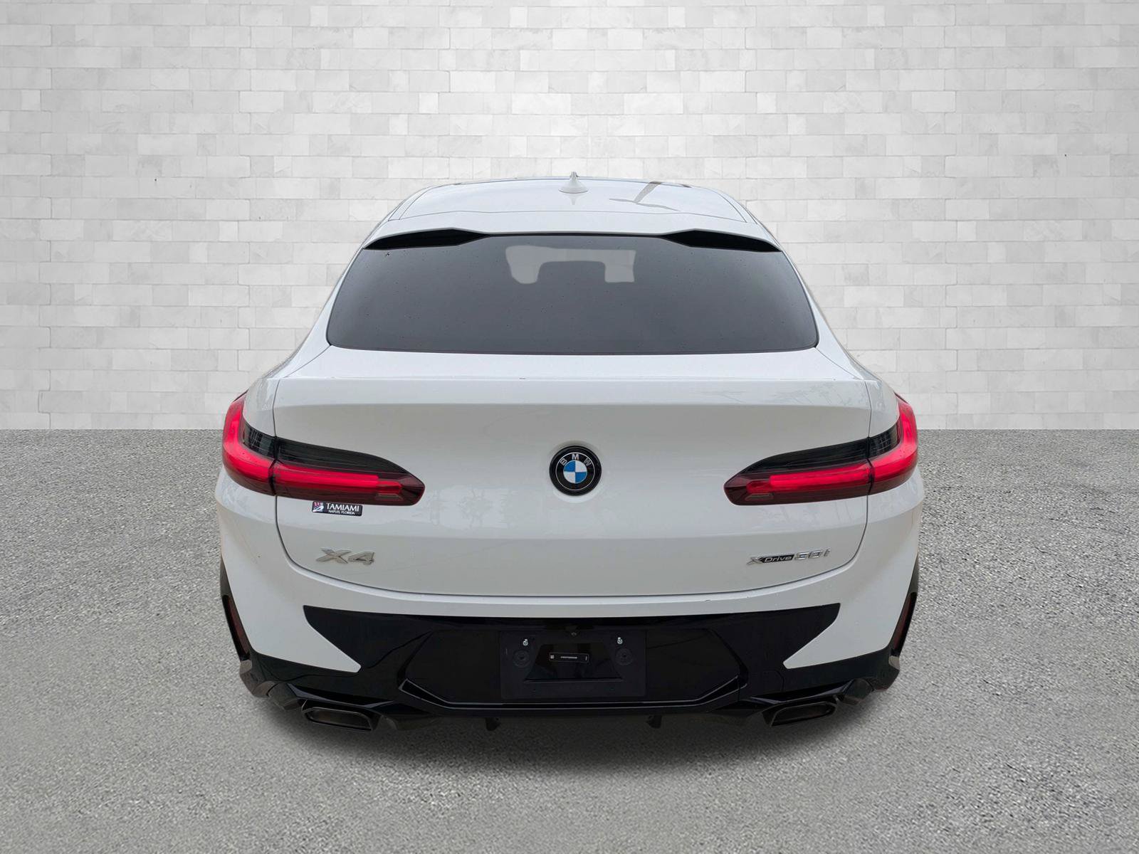 Used 2025 BMW X4 xDrive30i w/ Premium Package AWD/4WD image 4