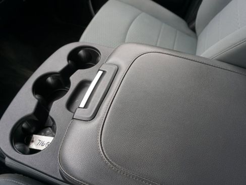 Used 2017 RAM 1500 Classic SLT image 14