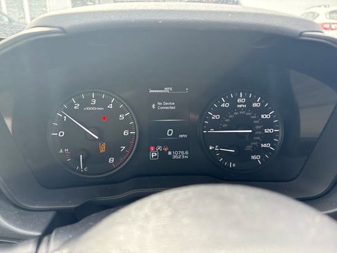 Certified 2025 Subaru Impreza 2.0i image 9