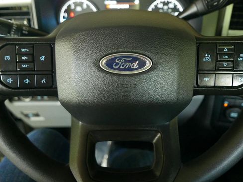 Used 2023 Ford F350 XL AWD/4WD image 9