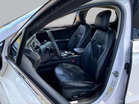 Used 2014 Ford Fusion Titanium FWD image 7