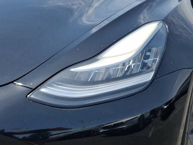 Used 2019 Tesla Model 3 Standard Range Plus RWD image 12