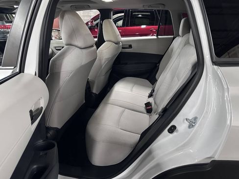 Used 2023 Toyota Corolla Cross LE w/ Moonroof Package AWD/4WD image 7