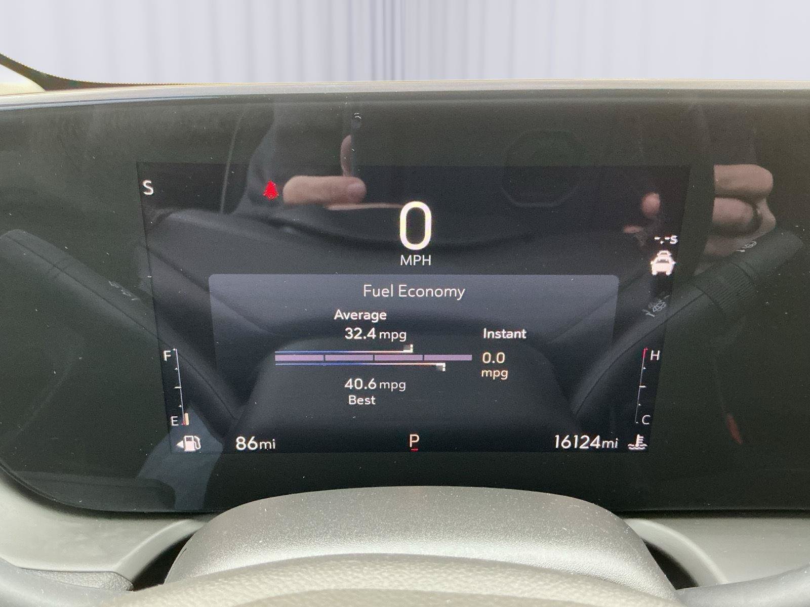 Used 2024 Buick Encore GX Avenir w/ Avenir Technology Package AWD/4WD image 11