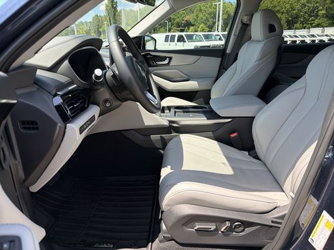 Certified 2026 Acura MDX FWD w/ Technology Package image 16