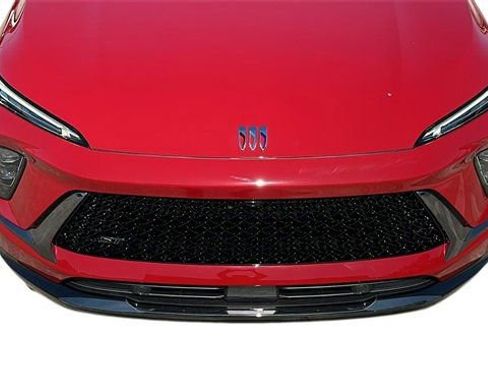 New 2025 Buick Envision Sport Touring image 9