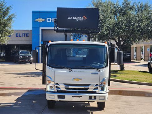 New 2024 Chevrolet Low Cab Forward image 9