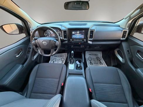 Used 2022 Nissan Frontier SV w/ Graphics Package RWD image 21