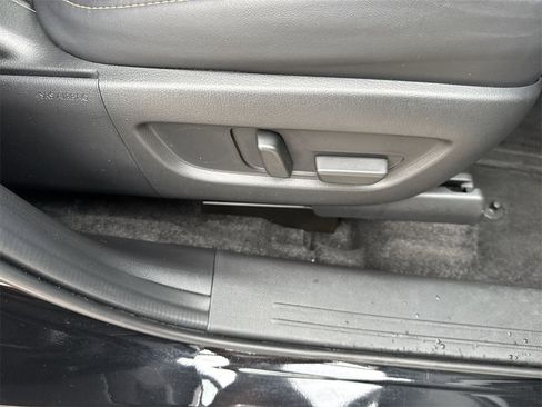 Used 2025 MAZDA CX-70 3.3 Turbo S w/ Premium Package image 46