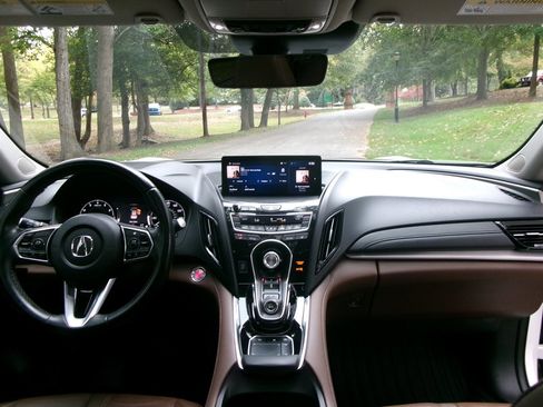 Used 2019 Acura RDX AWD w/ Technology Package image 11