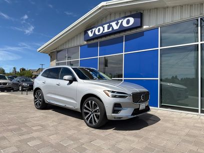 Used 2023 Volvo XC60 B5 Ultimate w/ Climate Package