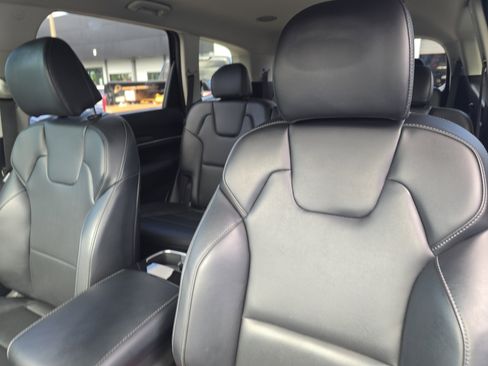 Certified 2024 Kia Telluride S AWD/4WD image 21