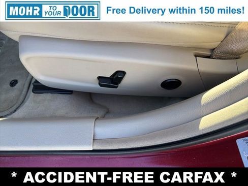 Used 2014 Chrysler 300 Base image 12