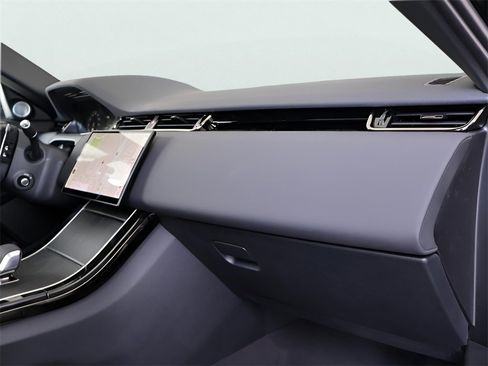 New 2026 Land Rover Range Rover Evoque Dynamic SE image 19