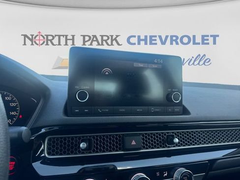 Used 2022 Honda Civic LX image 15