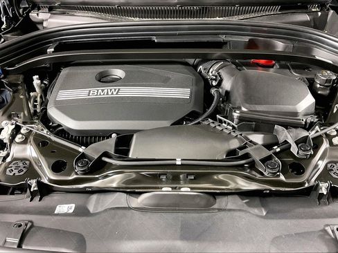 New 2026 BMW X2 xDrive28i AWD/4WD image 14